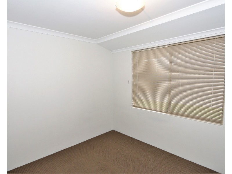 15 Beraking Loop, Dalyellup WA 6230