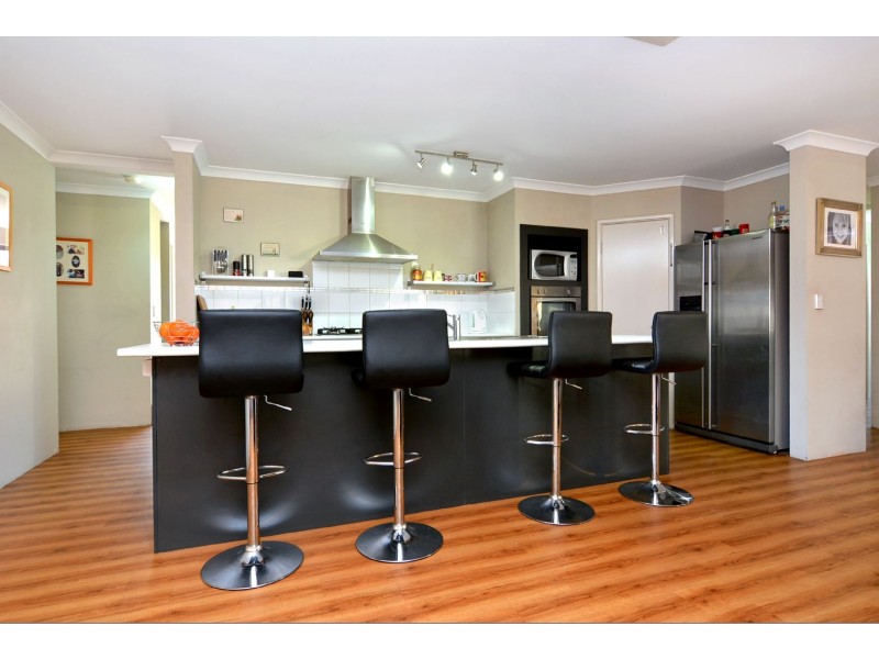 8 Stockton Way, Dalyellup WA 6230