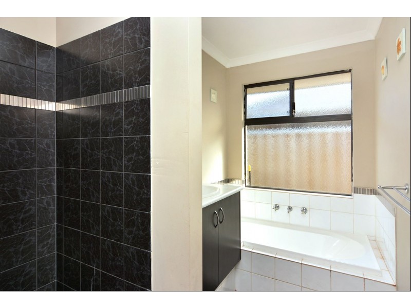 8 Stockton Way, Dalyellup WA 6230