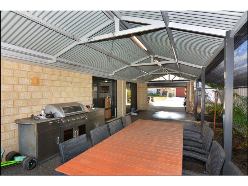 8 Stockton Way, Dalyellup WA 6230