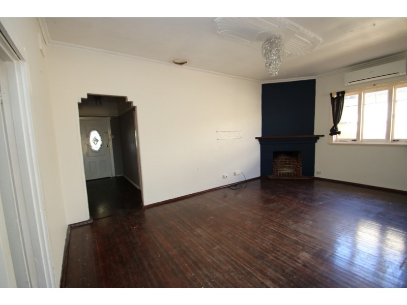 19a Russell Road, Burekup WA 6227