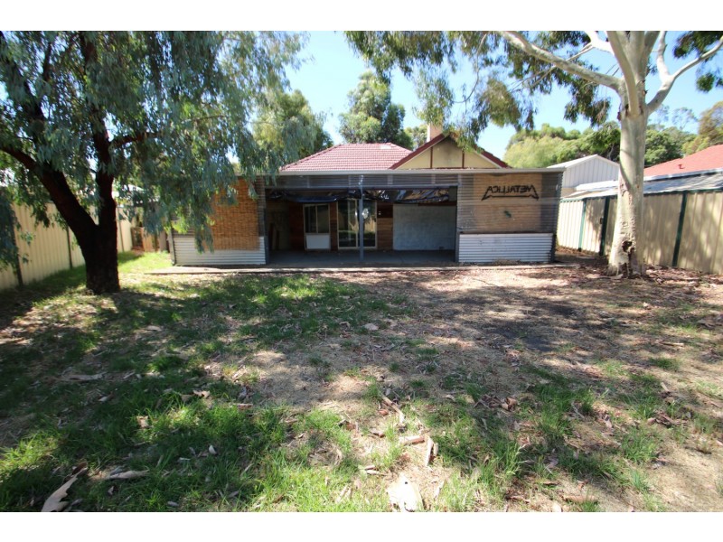 19a Russell Road, Burekup WA 6227