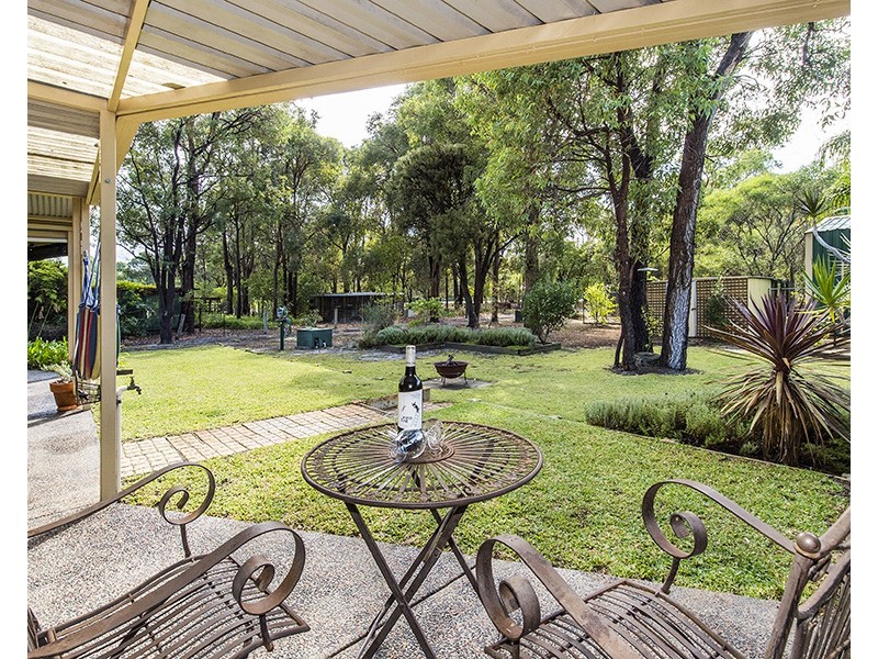 2 Tamarind Crescent, Gelorup WA 6230