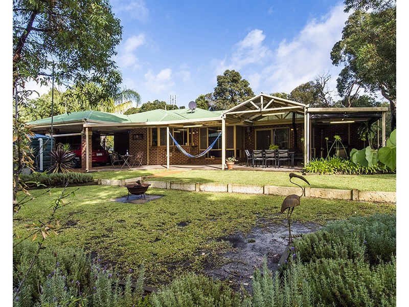 2 Tamarind Crescent, Gelorup WA 6230