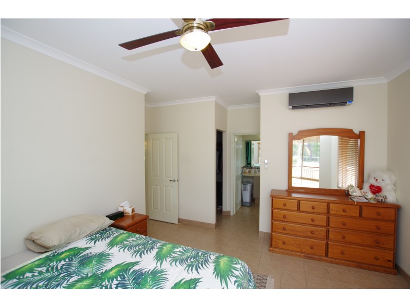 31 Maidment Parade, Dalyellup WA 6230
