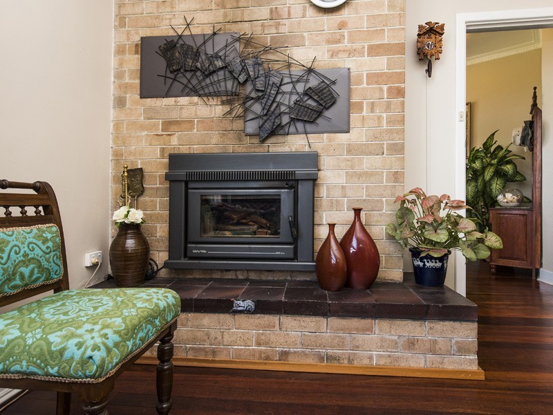 22 Carma Avenue, Collie WA 6225
