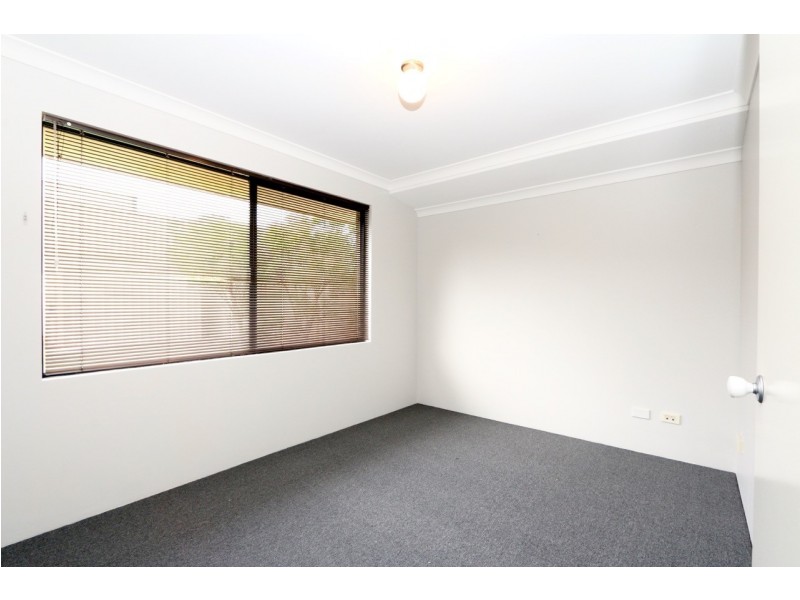 74 Wentworth Drive, Dalyellup WA 6230