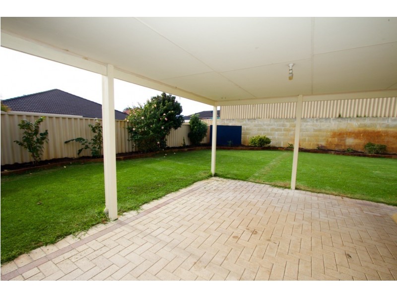 74 Wentworth Drive, Dalyellup WA 6230