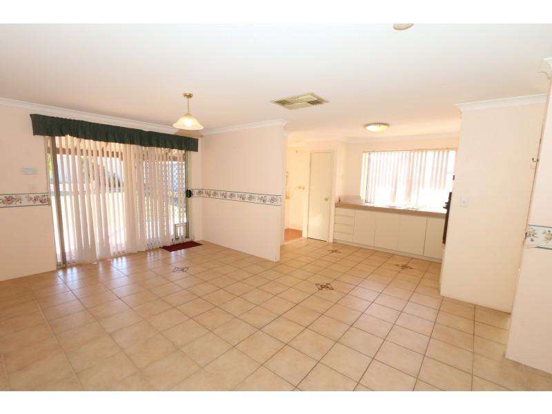 10 Collinsville Way, Usher WA 6230