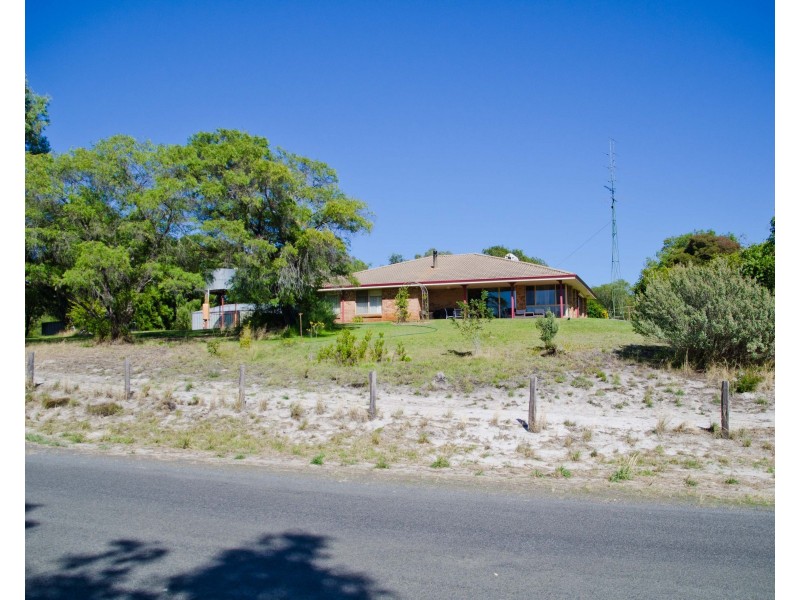 6 O’Neil Grove, Dardanup West WA 6236