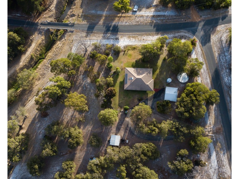 6 O’Neil Grove, Dardanup West WA 6236