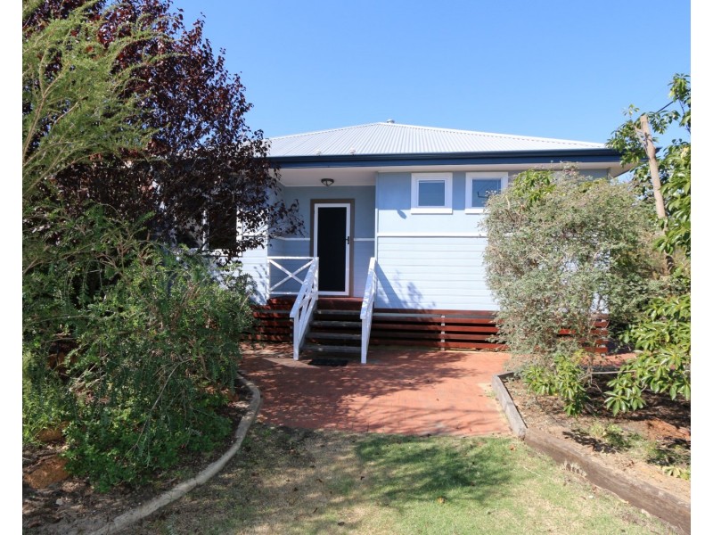 10 Belcher Street, Carey Park WA 6230