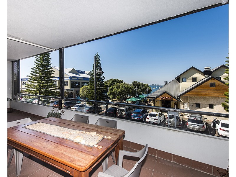 10/23 Casuarina Drive, Bunbury WA 6230