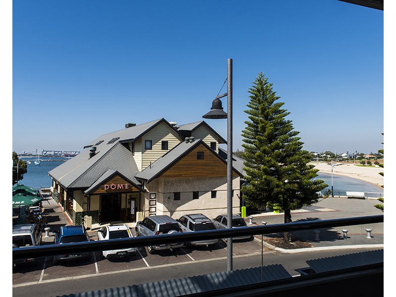 10/23 Casuarina Drive, Bunbury WA 6230