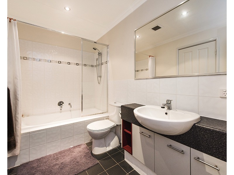 10/23 Casuarina Drive, Bunbury WA 6230