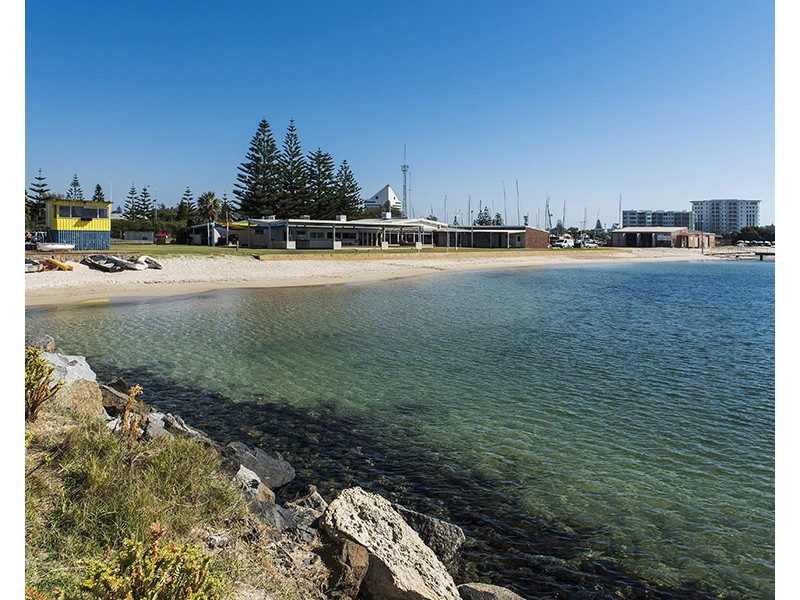 10/23 Casuarina Drive, Bunbury WA 6230