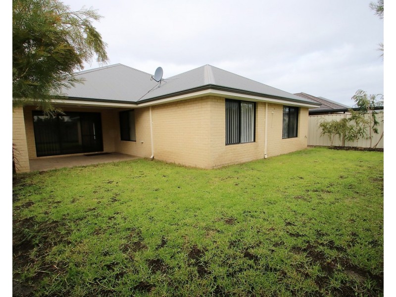 35 Denebola Drive, Australind WA 6233