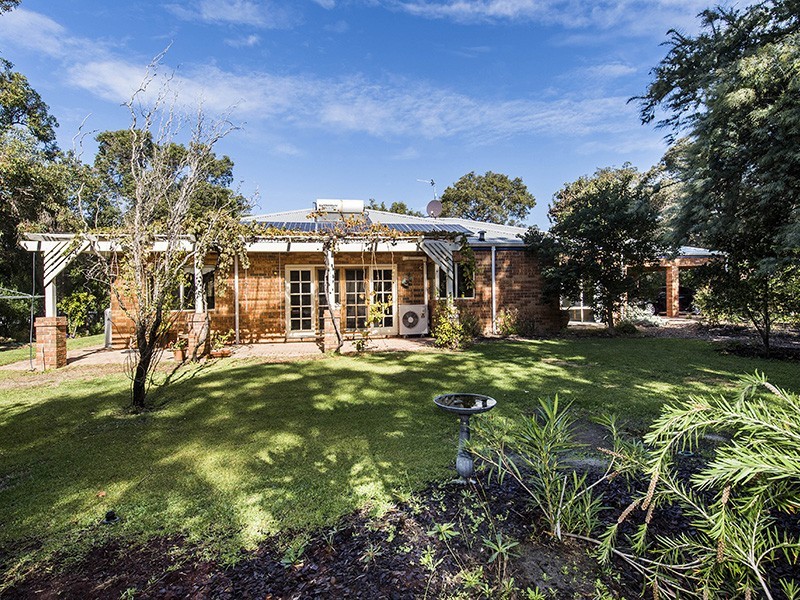 38 Hawkins Drive, Gelorup WA 6230