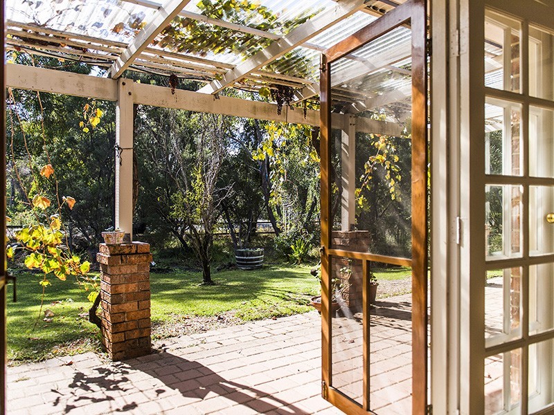 38 Hawkins Drive, Gelorup WA 6230