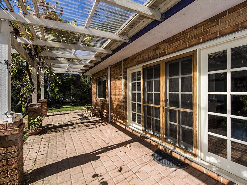 38 Hawkins Drive, Gelorup WA 6230
