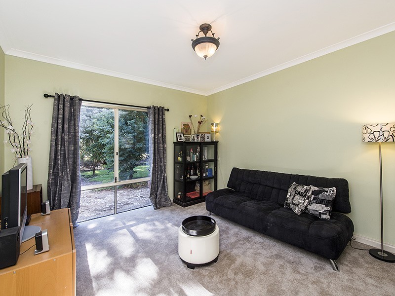 38 Hawkins Drive, Gelorup WA 6230