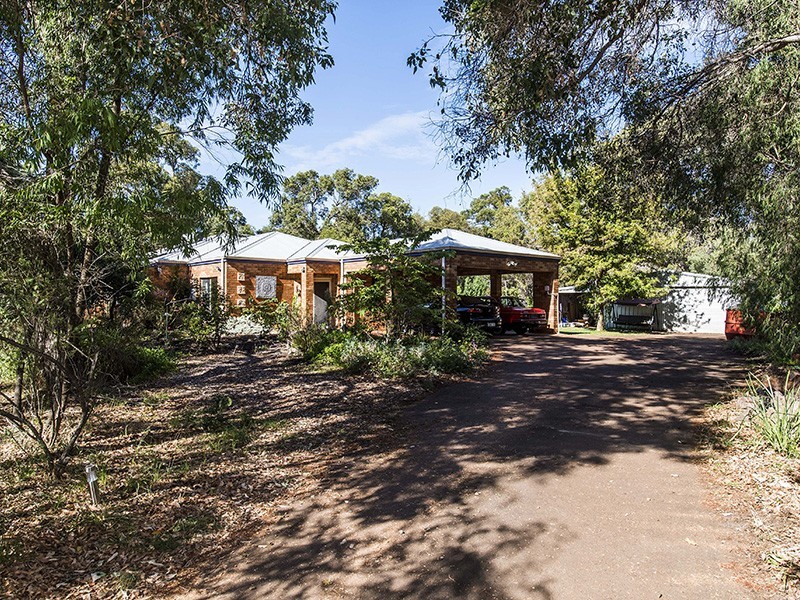 38 Hawkins Drive, Gelorup WA 6230