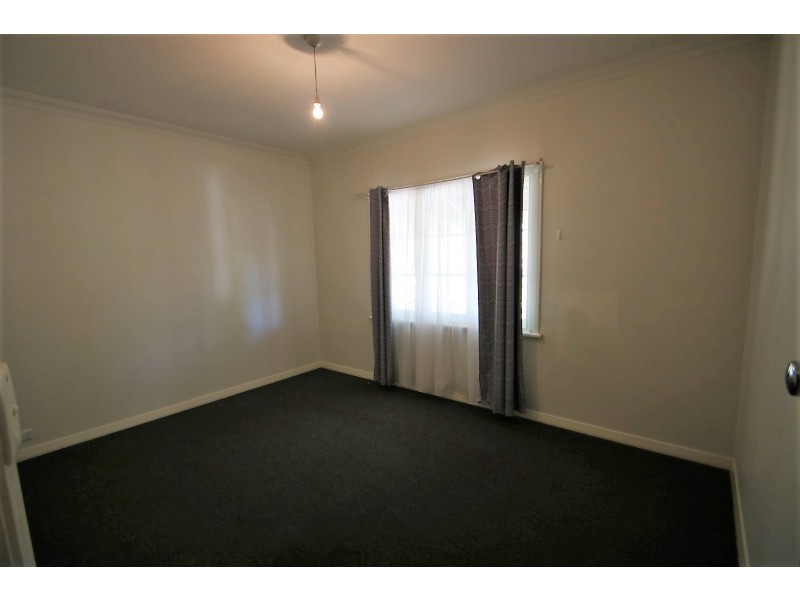 16 Bright Street, Carey Park WA 6230