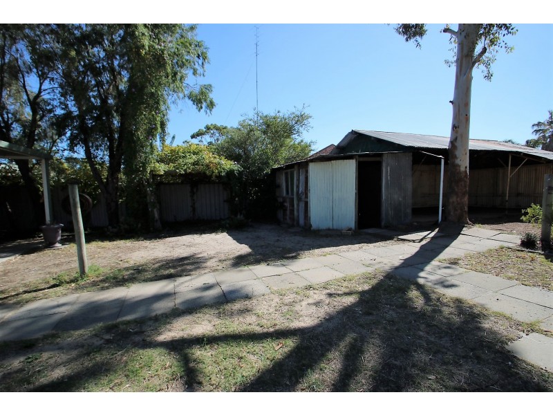 16 Bright Street, Carey Park WA 6230