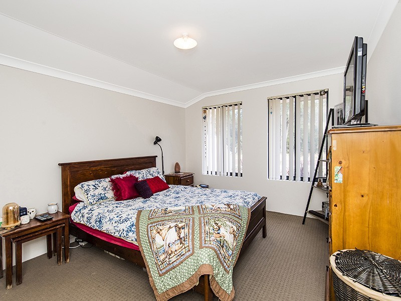 2b Hamel Link, Dalyellup WA 6230