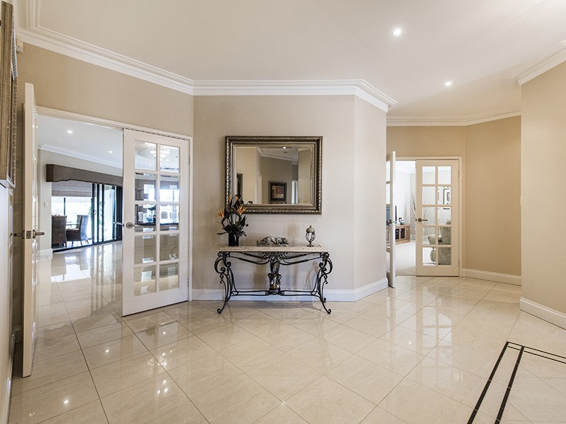 14 Gleneagles Way, Pelican Point WA 6230