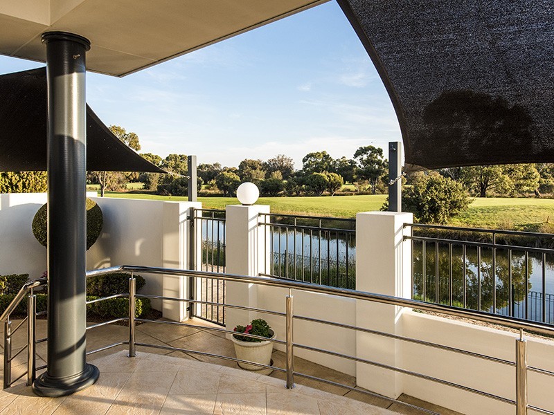 14 Gleneagles Way, Pelican Point WA 6230