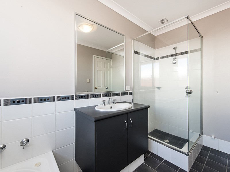78 Braidwood Drive, Australind WA 6233