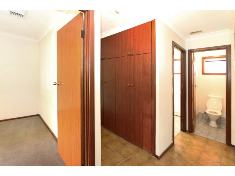 15 Armanta Drive, Carey Park WA 6230