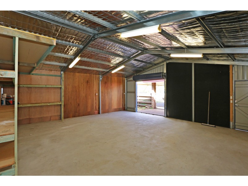 15 Armanta Drive, Carey Park WA 6230