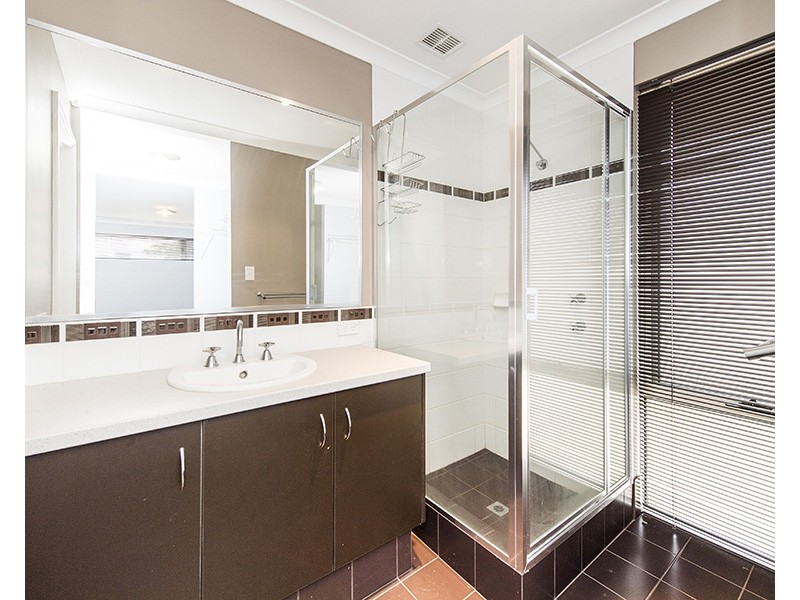 364 Parade Road, Dalyellup WA 6230