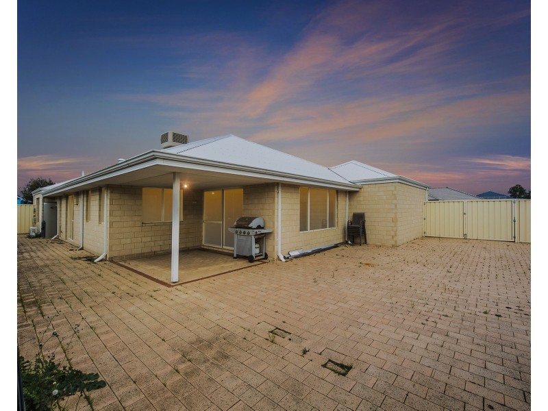 364 Parade Road, Dalyellup WA 6230
