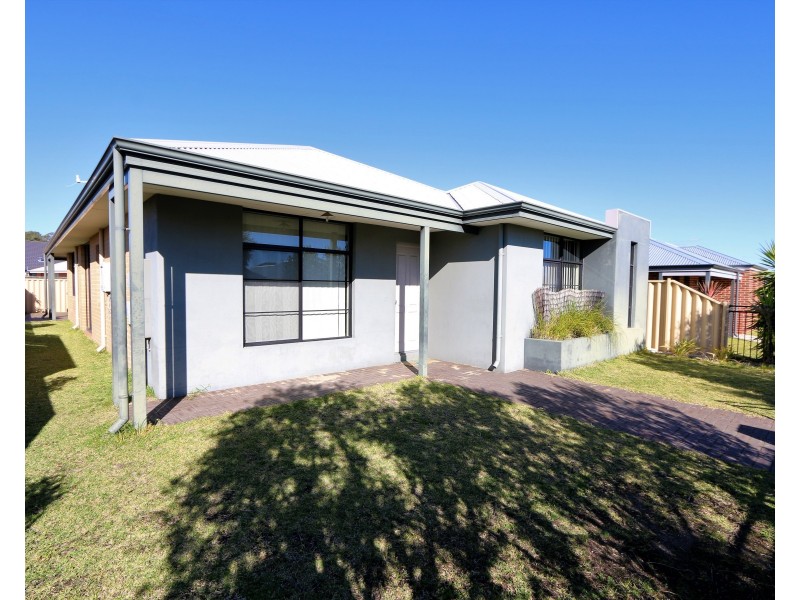 16 Reeves Approach, Dalyellup WA 6230