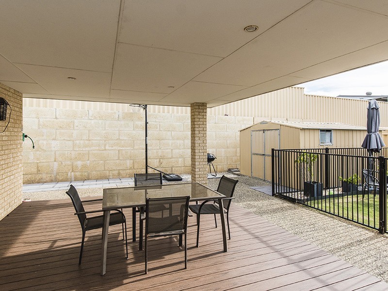 8 Rodondo Street, Dalyellup WA 6230