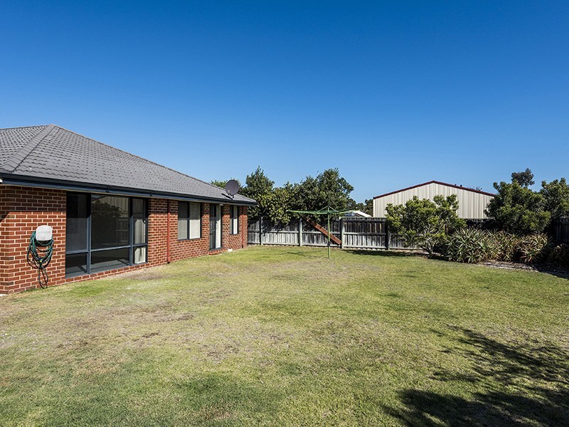 9 Burwood Rd, Australind WA 6233