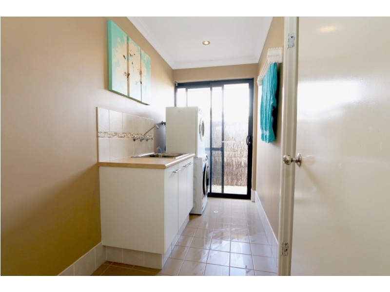 10 Binar Way, Dalyellup WA 6230