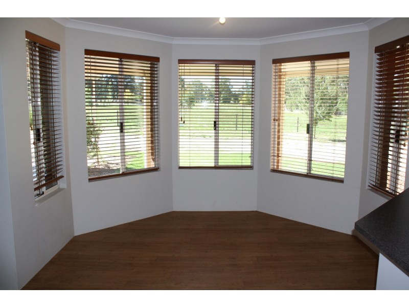 12 Grant Street, Allanson WA 6225