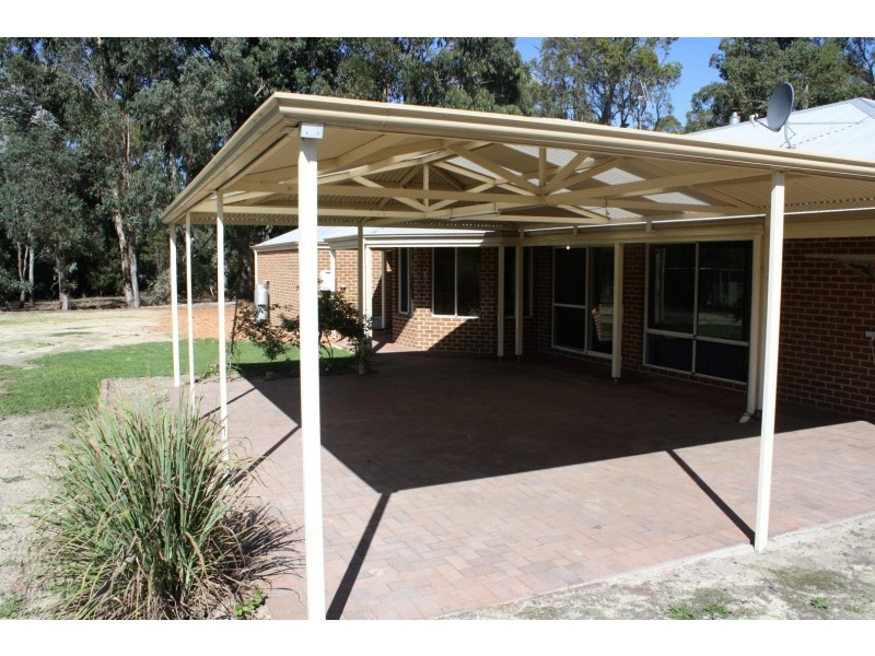 12 Grant Street, Allanson WA 6225