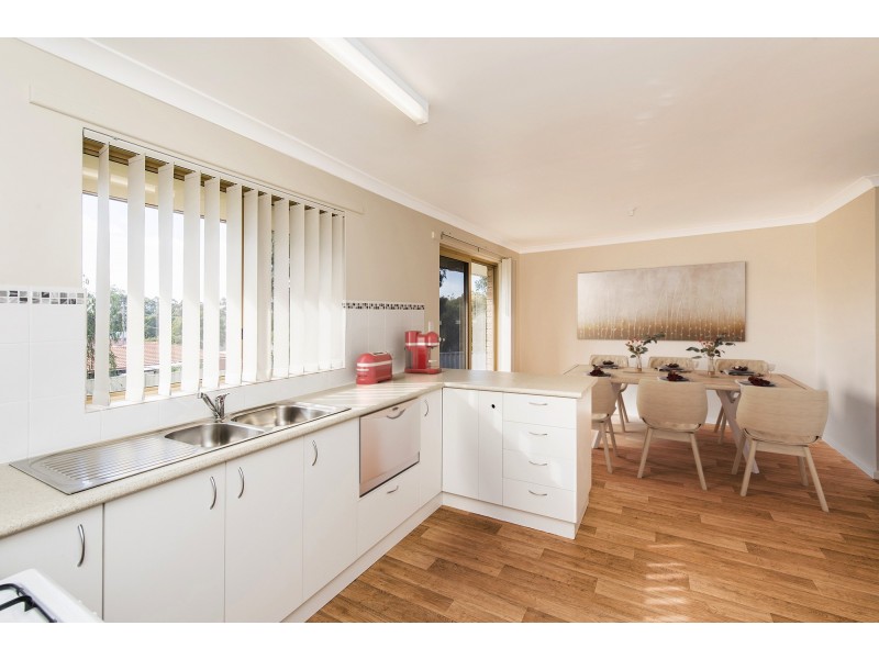 19 Glover Street, Withers WA 6230