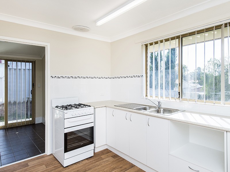 19 Glover Street, Withers WA 6230