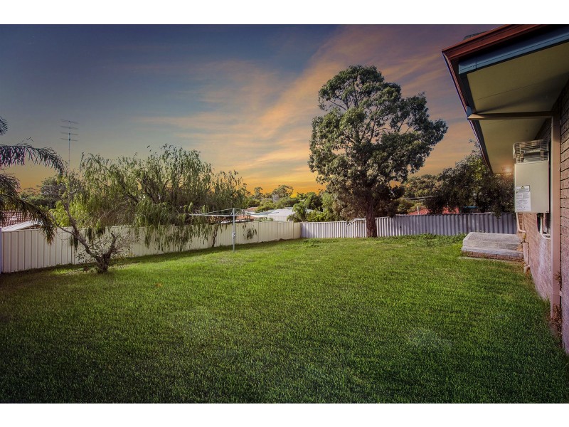 19 Glover Street, Withers WA 6230