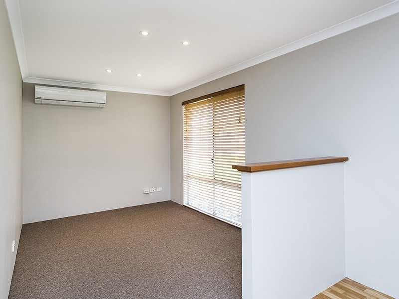 24 Deakin Elbow, Eaton WA 6232