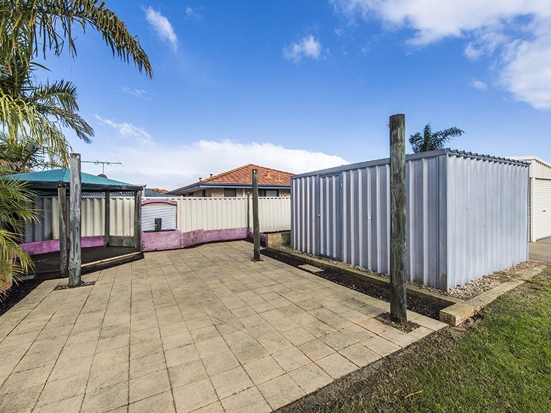 24 Deakin Elbow, Eaton WA 6232