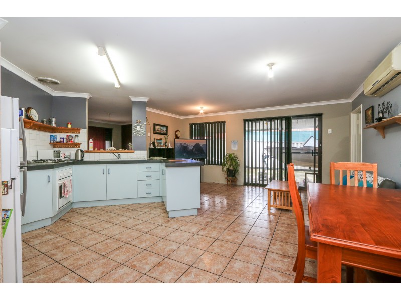 28 Pritchard Cross, Usher WA 6230