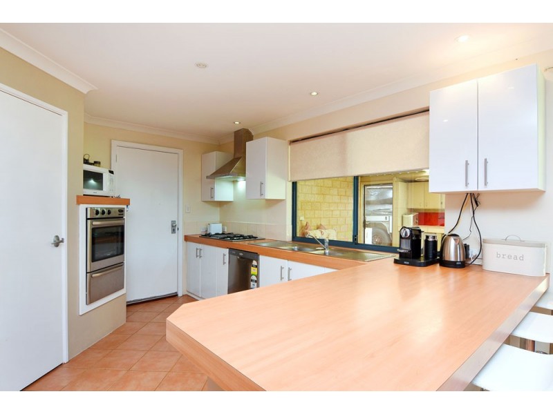 1 Modong Street, Dalyellup WA 6230