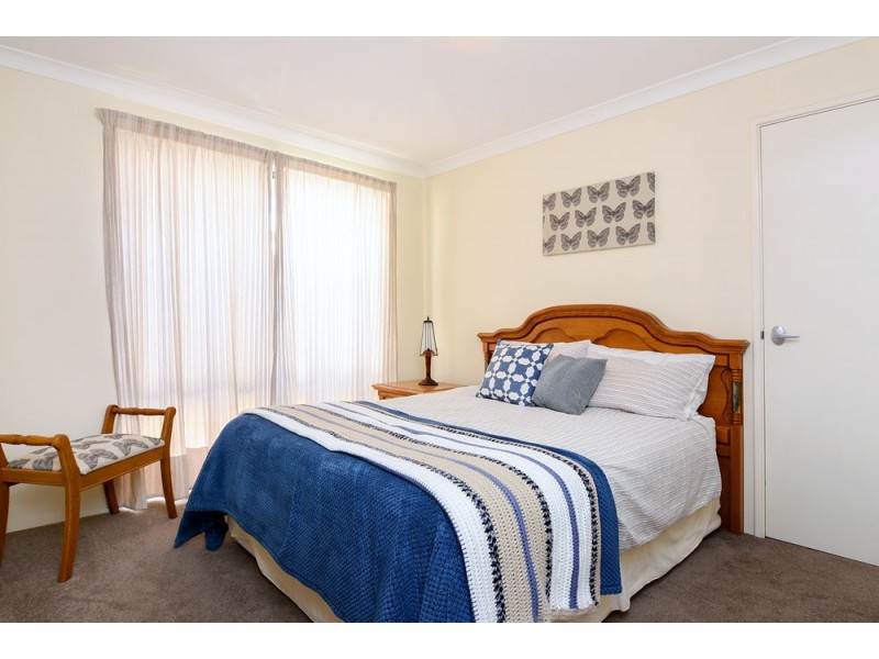 1 Modong Street, Dalyellup WA 6230